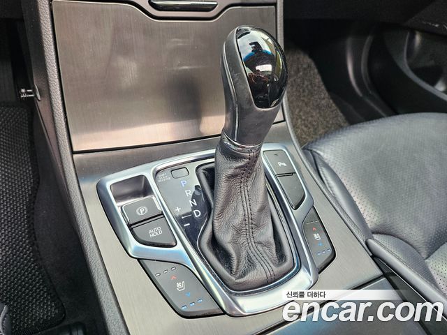 Hyundai Grandeur 2016 — photo 13