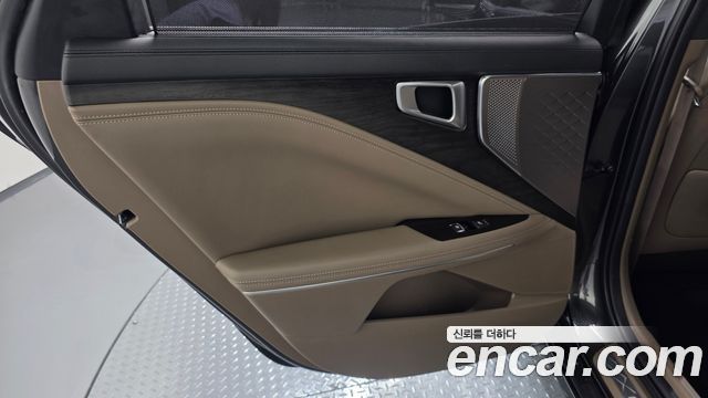 Kia K8 2023 — photo 15