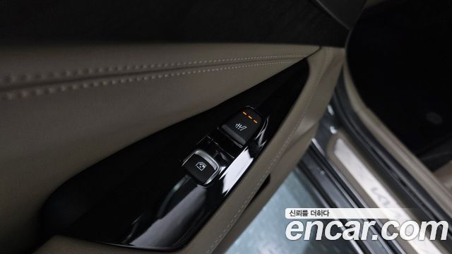 Kia K8 2023 — photo 30
