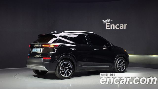 Chevrolet Korea 볼트 EUV 2022 — photo 2