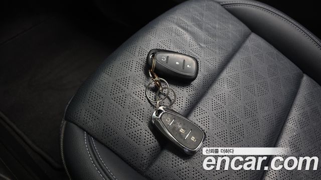 Chevrolet Korea 볼트 EUV 2022 — photo 23