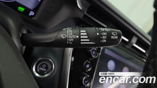Chevrolet Korea 볼트 EUV 2022 — photo 27