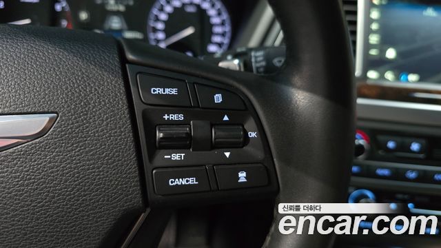 Hyundai Genesis 2016 — photo 16