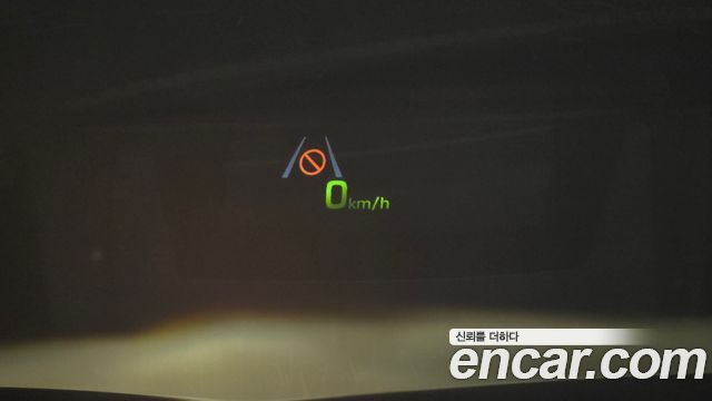 Hyundai Genesis 2016 — photo 18