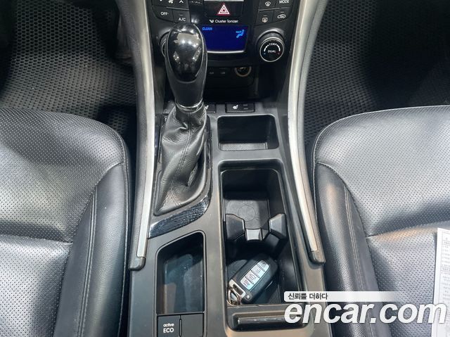 Hyundai Sonata 2014 — photo 9