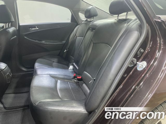 Hyundai Sonata 2014 — photo 11