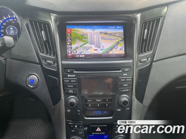 Hyundai Sonata 2014 — photo 14