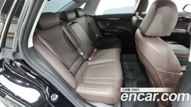 Hyundai Grandeur 2023 — photo 17
