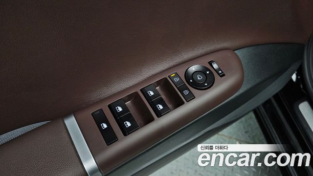 Hyundai Grandeur 2023 — photo 23