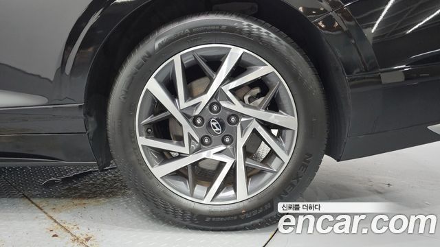 Hyundai Grandeur 2023 — photo 7