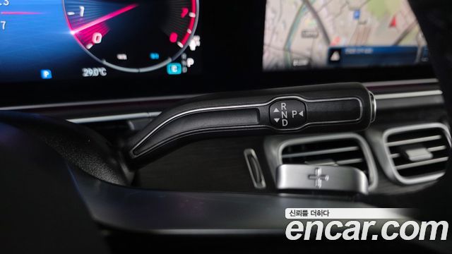 Mercedes-Benz GLE-Class 2025 — photo 9