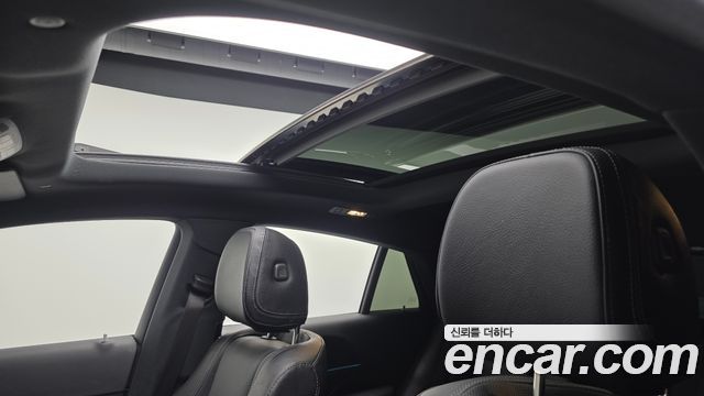 Mercedes-Benz GLE-Class 2025 — photo 18