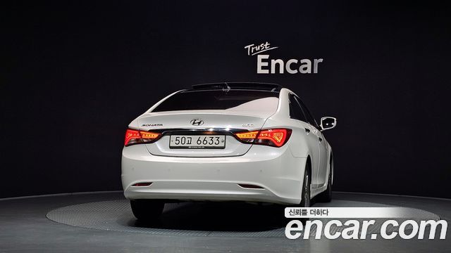 Hyundai Sonata 2014 — photo 4