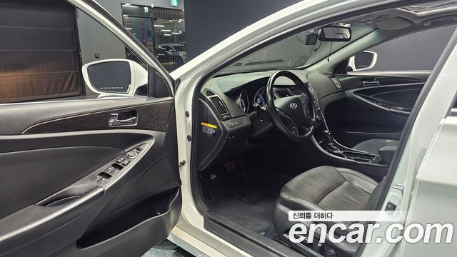 Hyundai Sonata 2014 — photo 10