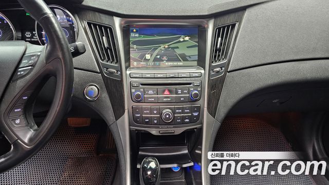 Hyundai Sonata 2014 — photo 14
