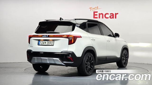 Kia Seltos 2023 — photo 2