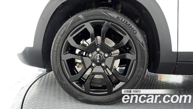 Kia Seltos 2023 — photo 5