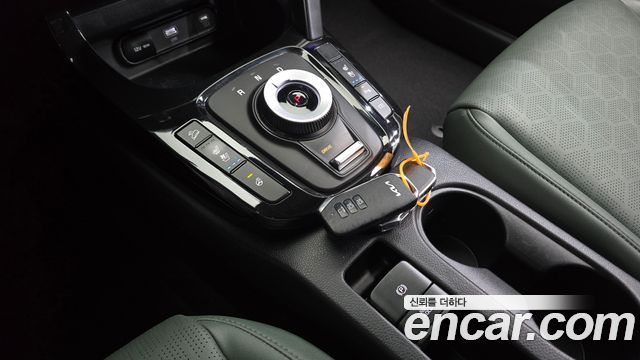 Kia Seltos 2023 — photo 9