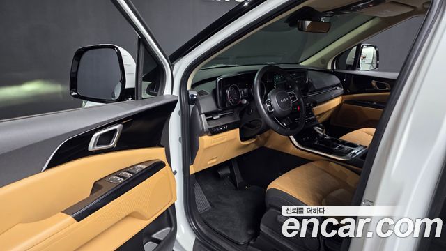 Kia Canival 2023 — photo 13