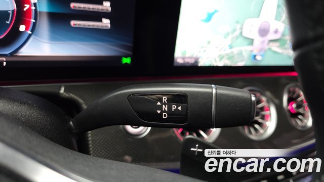 Mercedes-Benz CLS-Class 2019 — photo 12