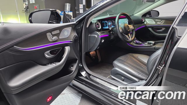 Mercedes-Benz CLS-Class 2019 — photo 13