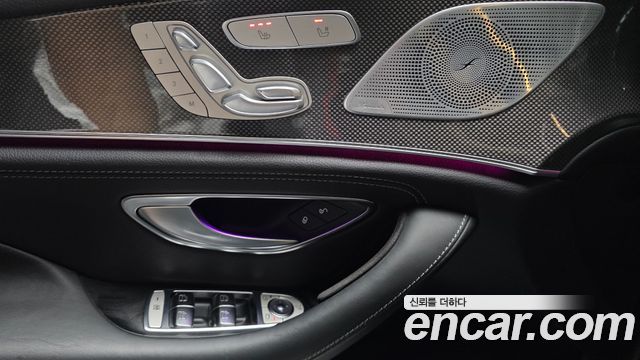 Mercedes-Benz CLS-Class 2019 — photo 25