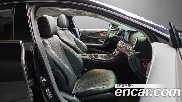 Mercedes-Benz CLS-Class 2019 — photo 16