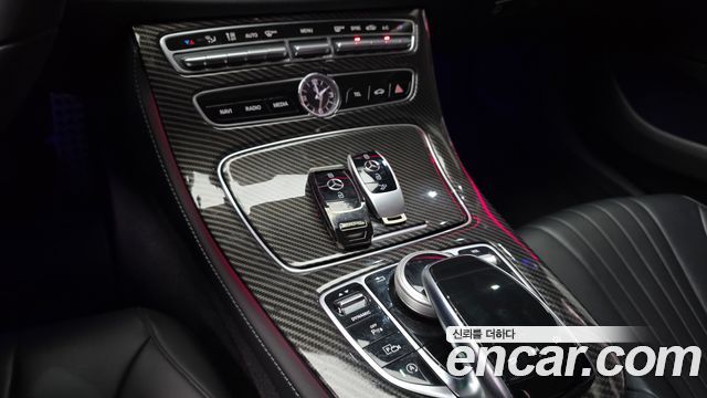 Mercedes-Benz CLS-Class 2019 — photo 27