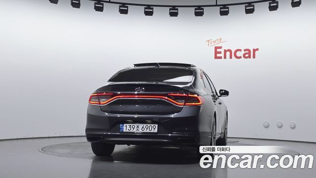 Hyundai Grandeur 2018 — photo 4