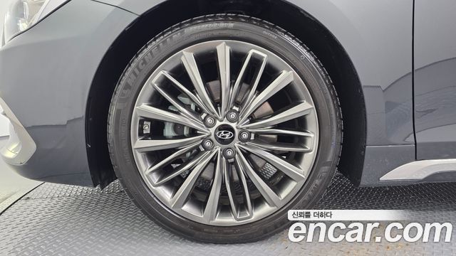 Hyundai Grandeur 2018 — photo 5