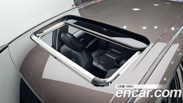 Toyota Camry 2018 — photo 25
