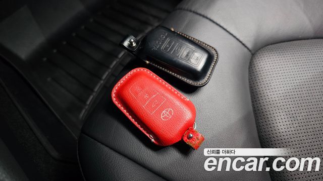 Toyota Camry 2018 — photo 36