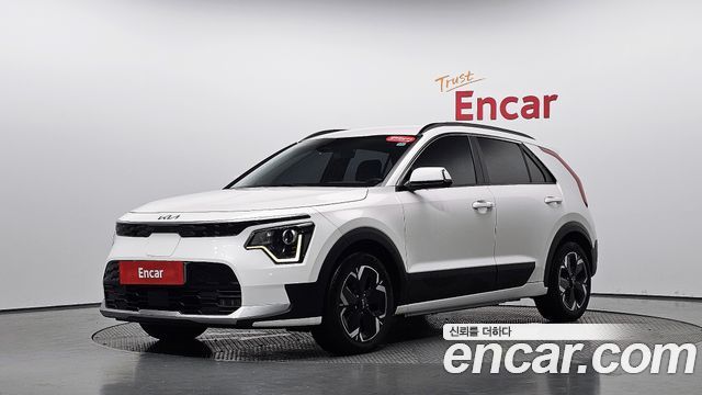 Kia Niro 2023 — photo 34