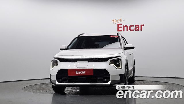 Kia Niro 2023 — photo 3