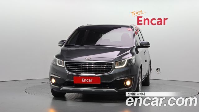 Kia Canival 2018 — photo 3