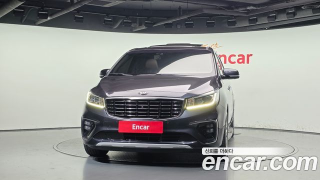 Kia Canival 2019 — photo 3