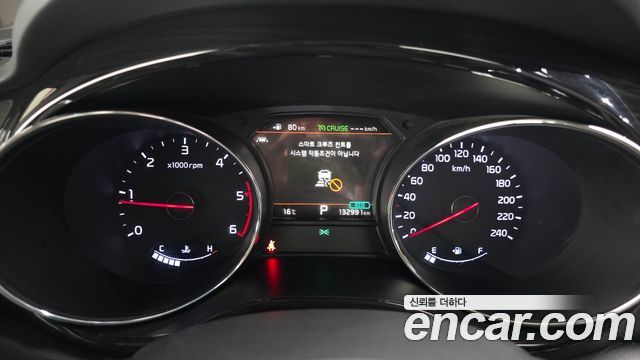 Kia Canival 2019 — photo 8