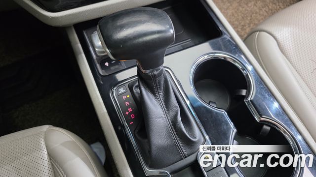 Kia Canival 2019 — photo 9
