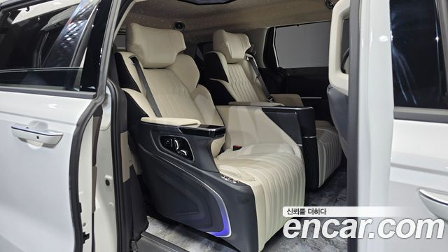 Kia Canival 2025 — photo 17