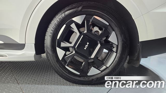 Kia Canival 2025 — photo 7