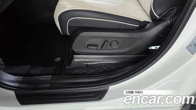 Kia Canival 2025 — photo 31