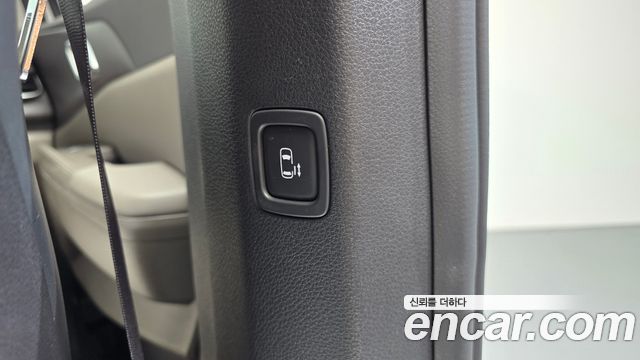 Kia Canival 2025 — photo 33