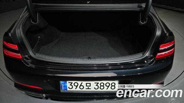 Genesis G80 2021 — photo 27