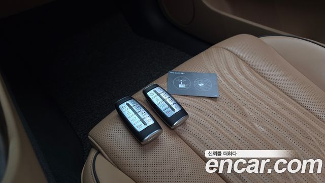 Genesis G80 2021 — photo 30