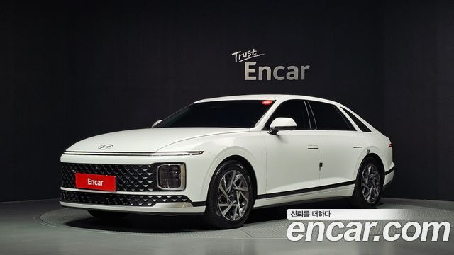 Hyundai Grandeur 2023 — photo 1