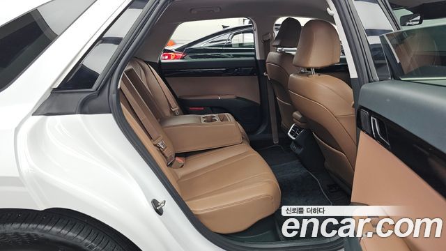 Hyundai Grandeur 2023 — photo 19