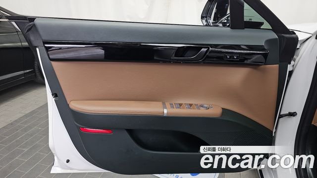 Hyundai Grandeur 2023 — photo 14