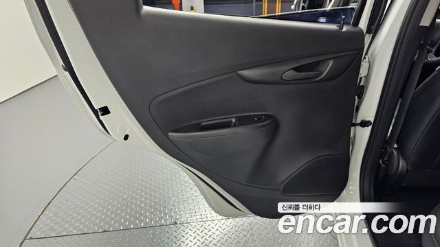 Chevrolet Korea Spark 2019 — photo 15