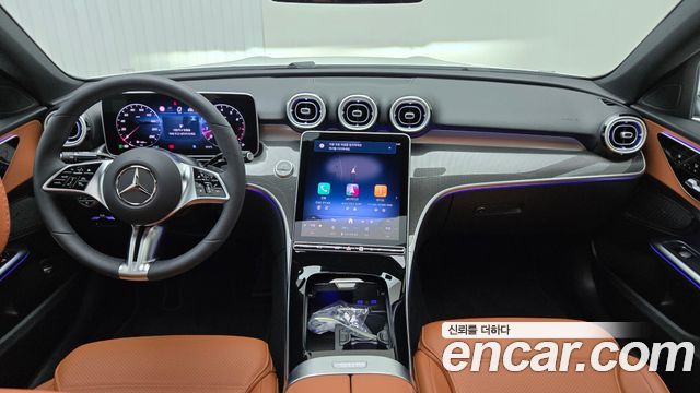 Mercedes-Benz C-Class 2026 — photo 7