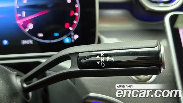 Mercedes-Benz C-Class 2026 — photo 19